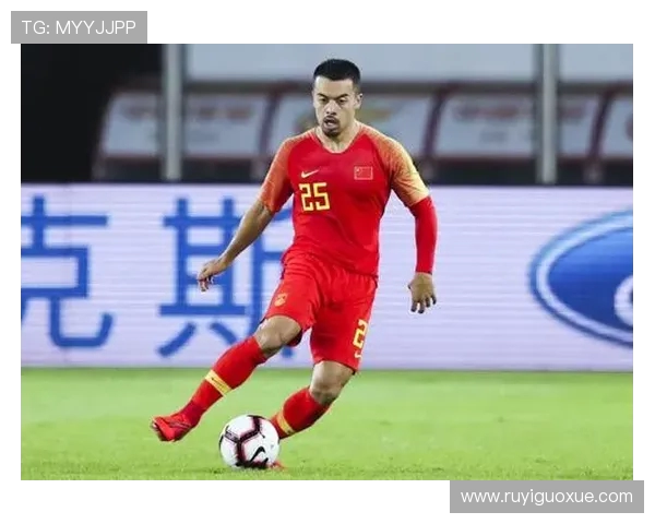 肖赧：东亚杯国足需以成绩为纲，新人培养应服务于战略目标